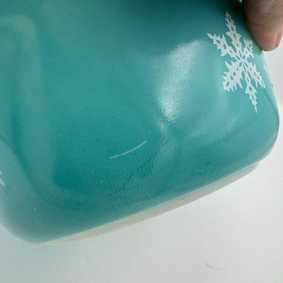 Pyrex Snowflake Turquoise 043 1.5 Qt Oval Casserole Baking Dish MCM Vintage - Picture 8 of 15